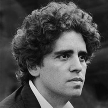 Portrait of Julien Rasquinet, perfumer.